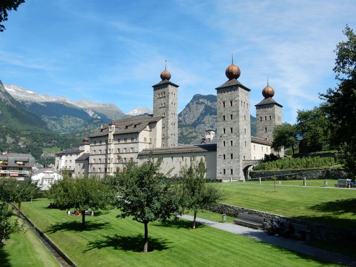 Gaestehaus St. Ursula Brig Exteriér fotografie